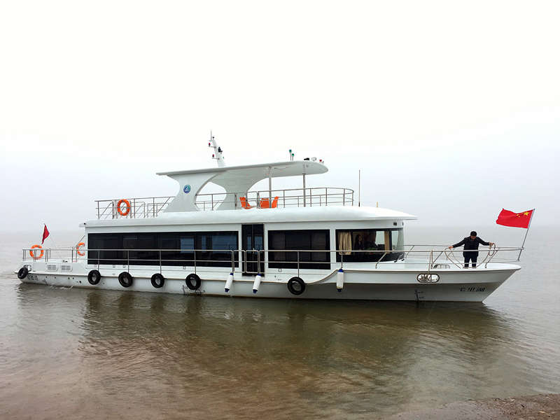 HD-2080现代观光游艇